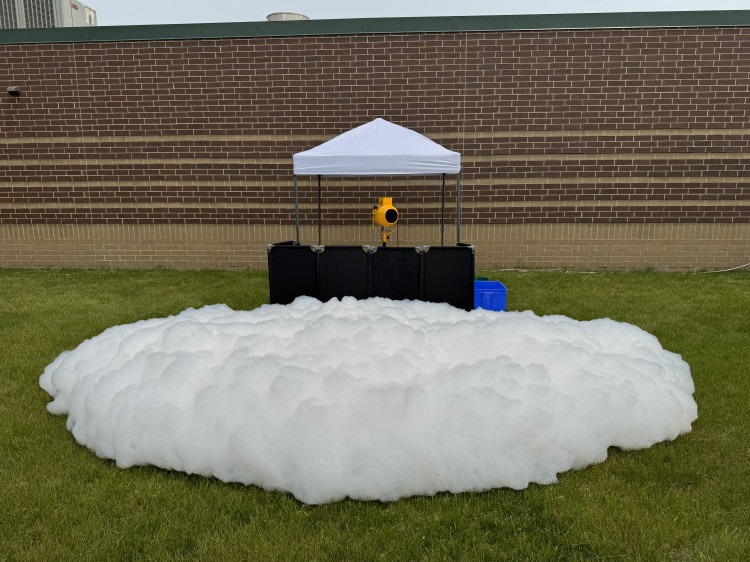 Foam Cannon Party